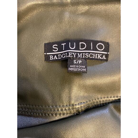 Studio | Badgley Mischka |Olive Green Polyurethane Pull On Stretch Pants - Small - Picture 8 of 12